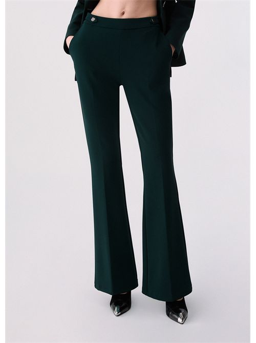 Pantaloni flare eleganti